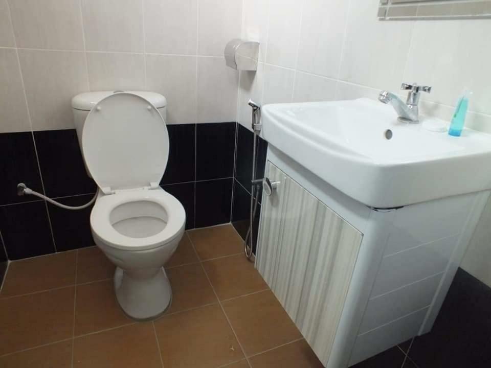 Hotel Jerai Ct Inn Guar Chempedak Bagian luar foto